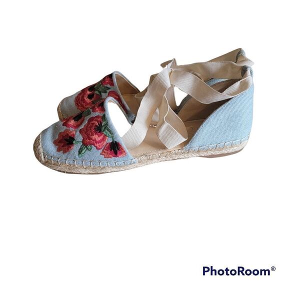 Jessica Simpson Fippo Espadrilles. Size 6.5 - Picture 4 of 9